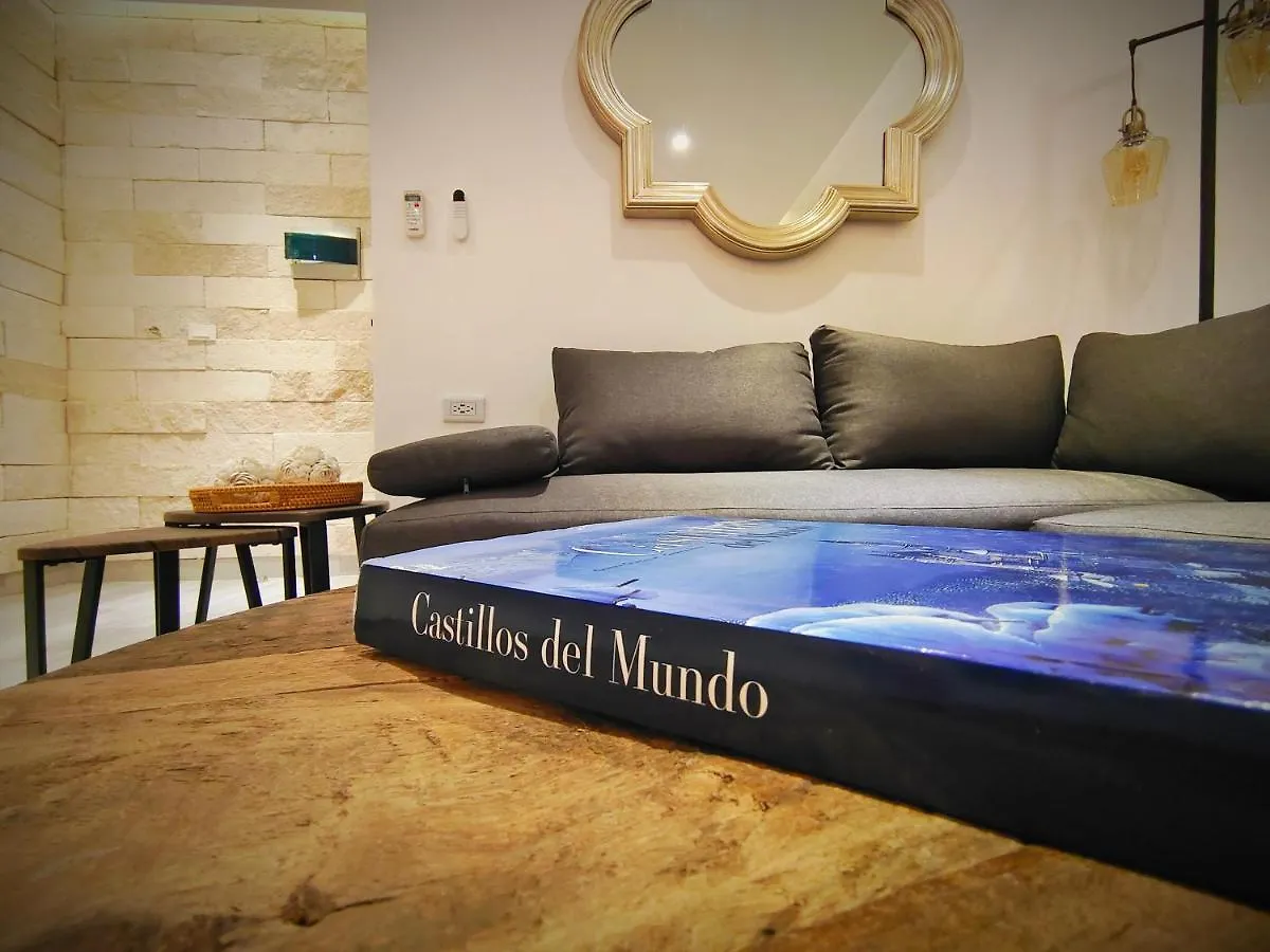 1St Luxury Warehouse Apartman Cancún