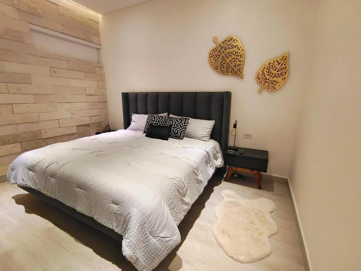 1St Luxury Warehouse Apartman Cancún