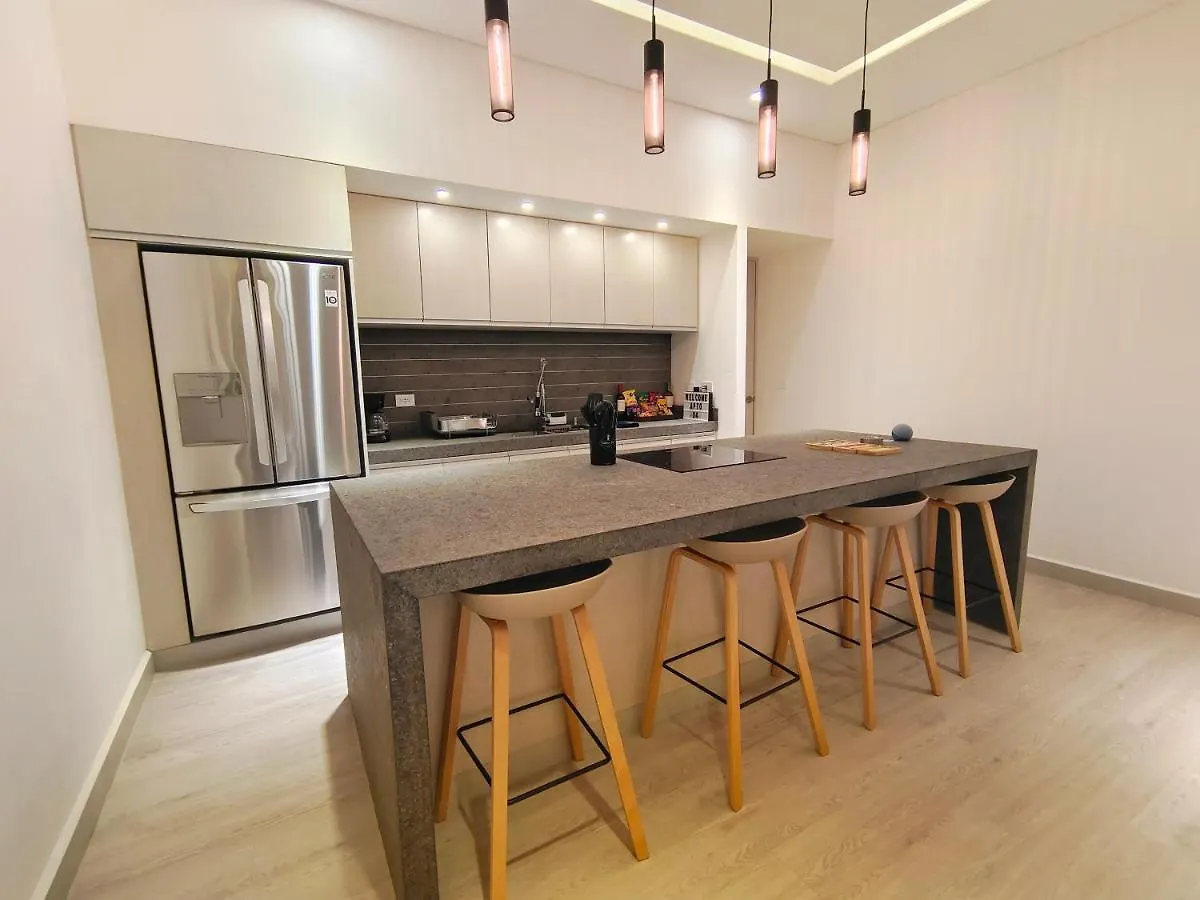 1St Luxury Warehouse Apartman Cancún