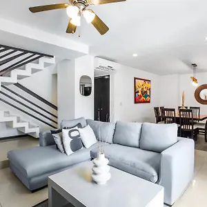 Luxury Centro Playa Carmen , Playa del Carmen México